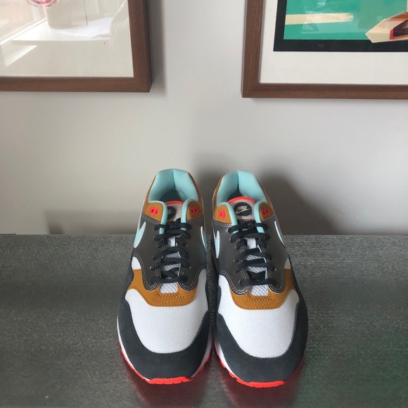 Nike Air Max 1 - Graffiti Logo - Picture 3 of 5